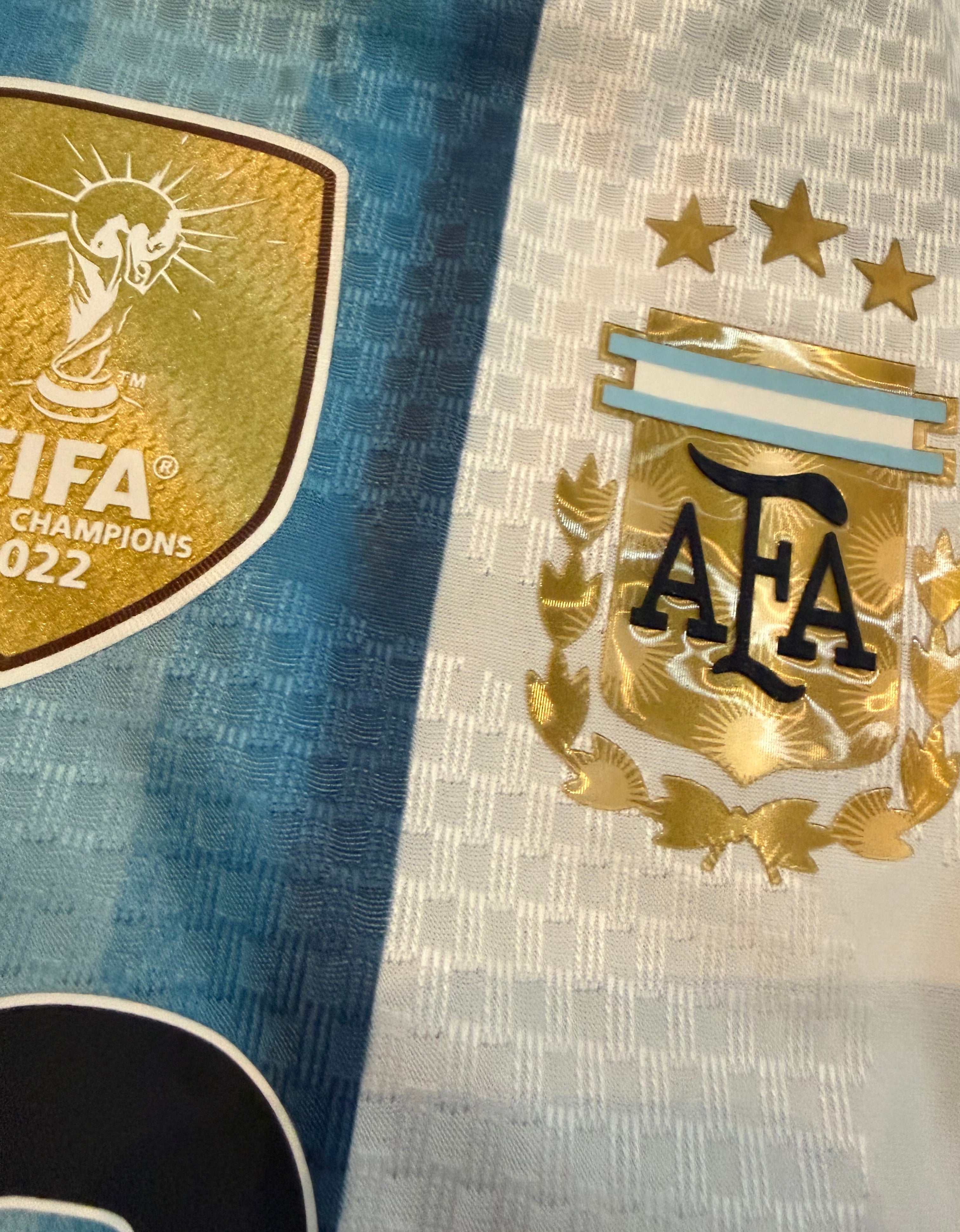 On Hand - 2026 Argentina Home Kit (XL - MESSI /10)